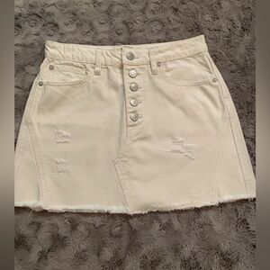 We The Free Off White Denim Mini Skirt • Distressed • Size 27 • EUC